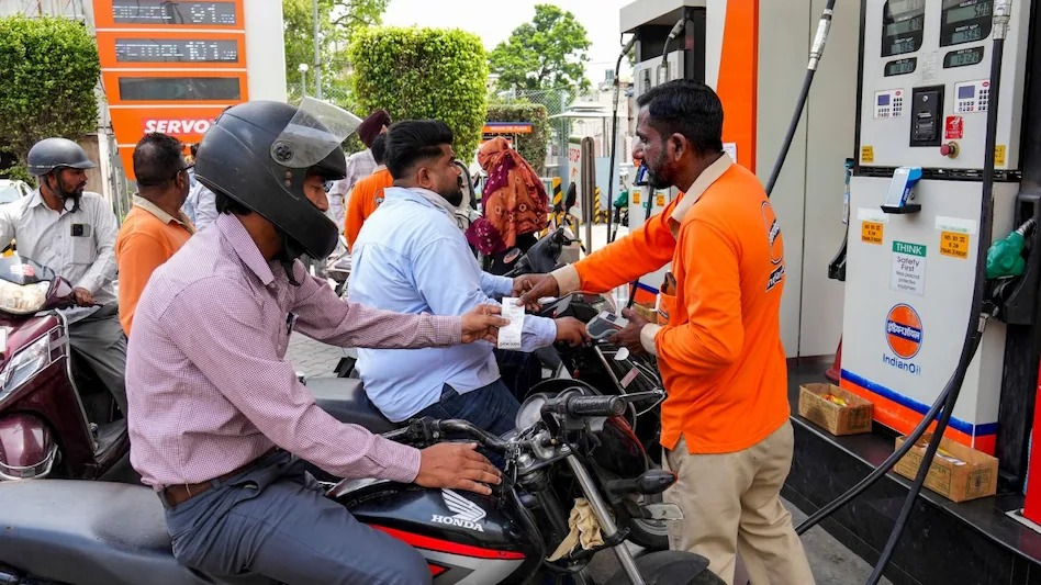 6a118466748cb Petrol Diesel Price Hike 192027987 16x9 1